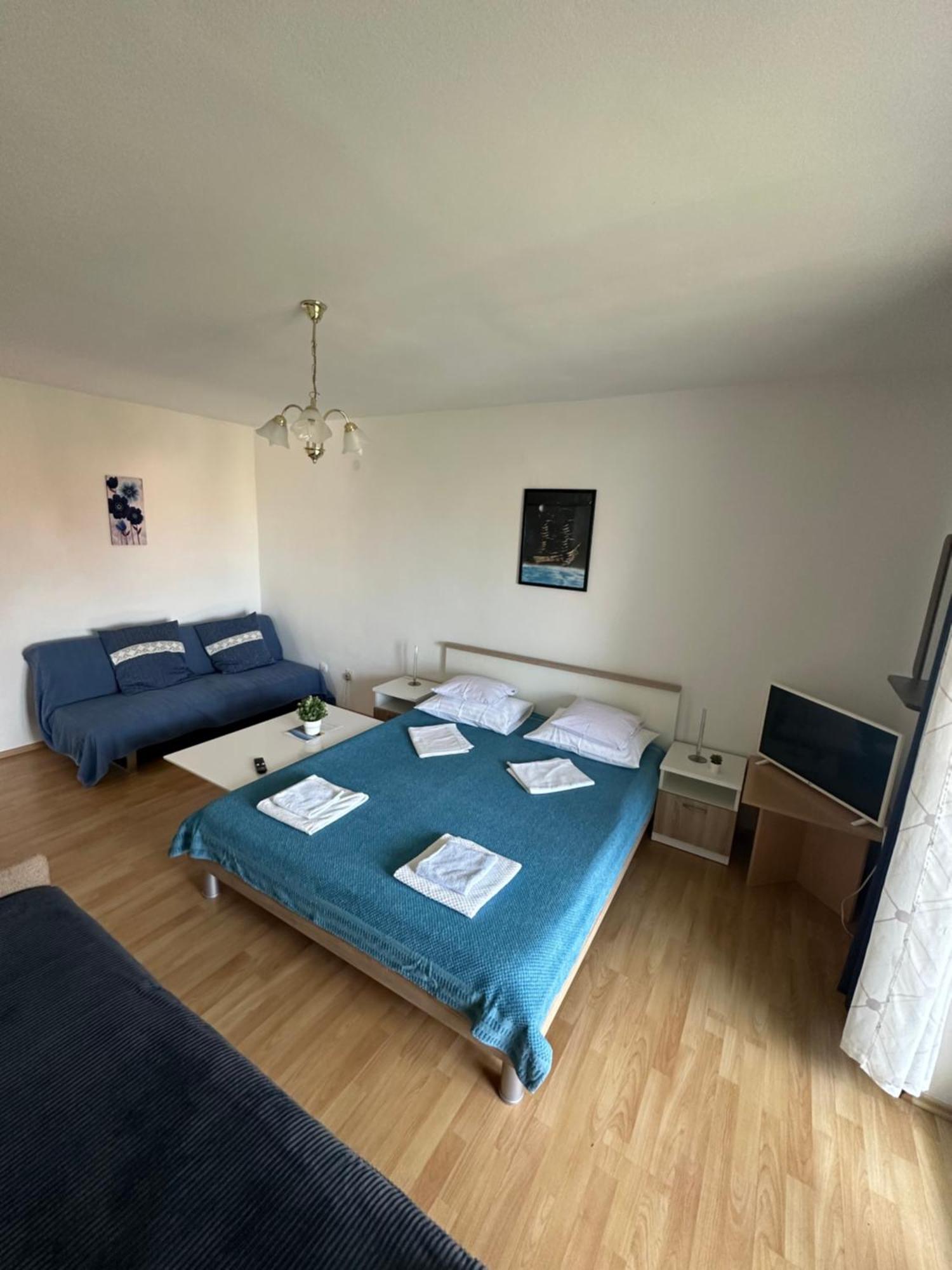 Apartmani Ira Crikvenica Exteriér fotografie